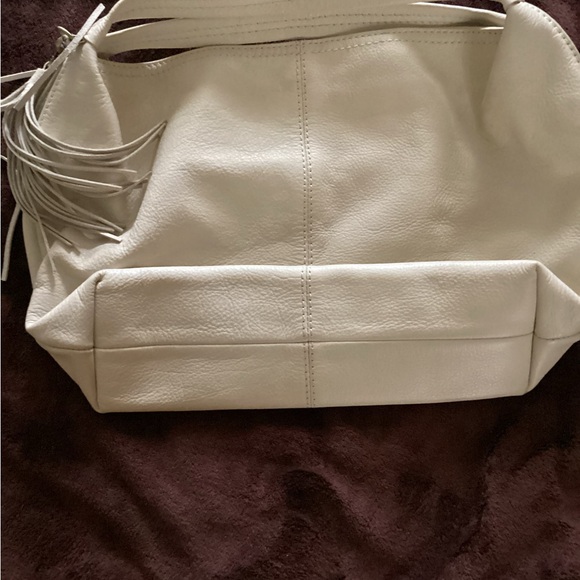 Cold water Creek Cream Leather Handbag - Picture 5 of 8